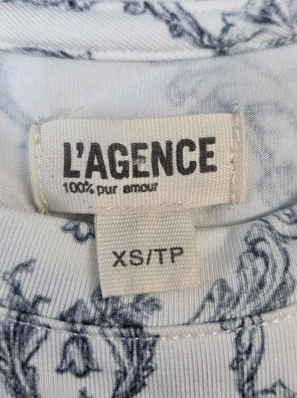 L'AGENCE Ressi Tee - Picture 4 of 10